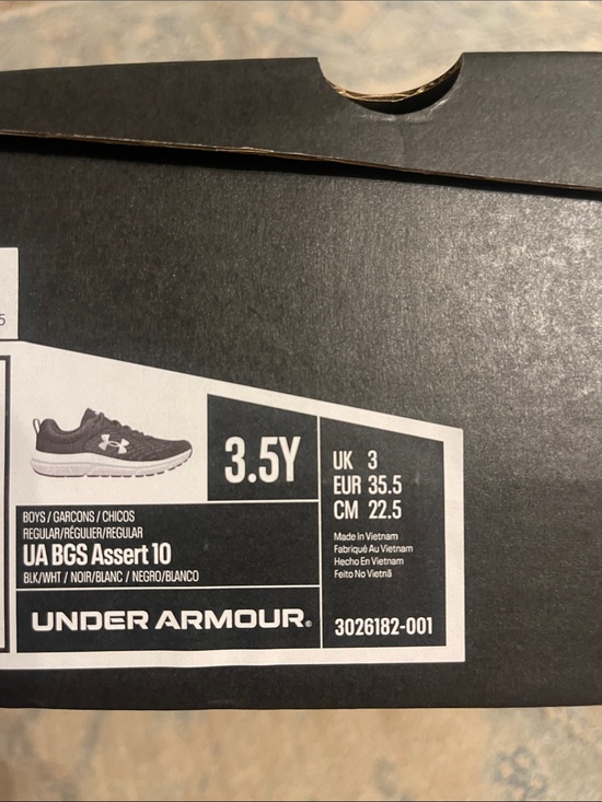 Under Armour Kids\' Black Athletic Sneakers main image 0